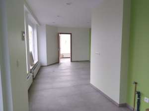 Rez-de-Chaussée commercial à Montzen