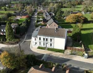 Maison 8 chambres et 5 garages à Xhendelesse