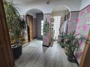 Maison 4 façades avec jardin et garage
