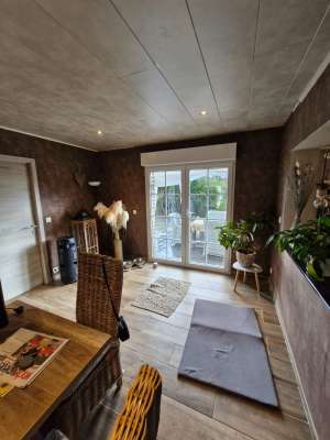 Bungalow 4 façades avec jardins