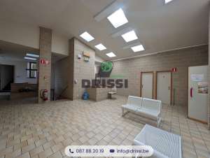 Immeuble de commerce et de bureaux à Welkenraedt