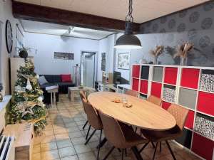 Jolie Maison 3 façades avec atelier/garage