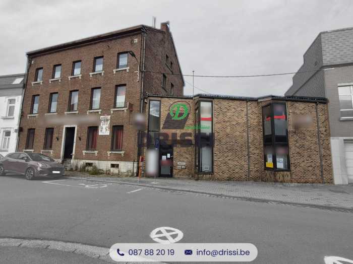 Immeuble de commerce et de bureaux à Welkenraedt