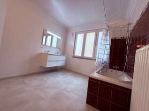 Maison mitoyenne à louer au centre de Dolhain