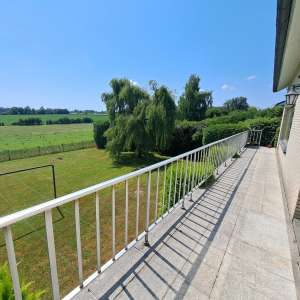 Villa 4 façades avec garage